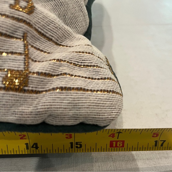 Vintage tapestry style Holiday Music Note Christmas topiaryTree Pillow. Pretty! - Picture 5 of 6